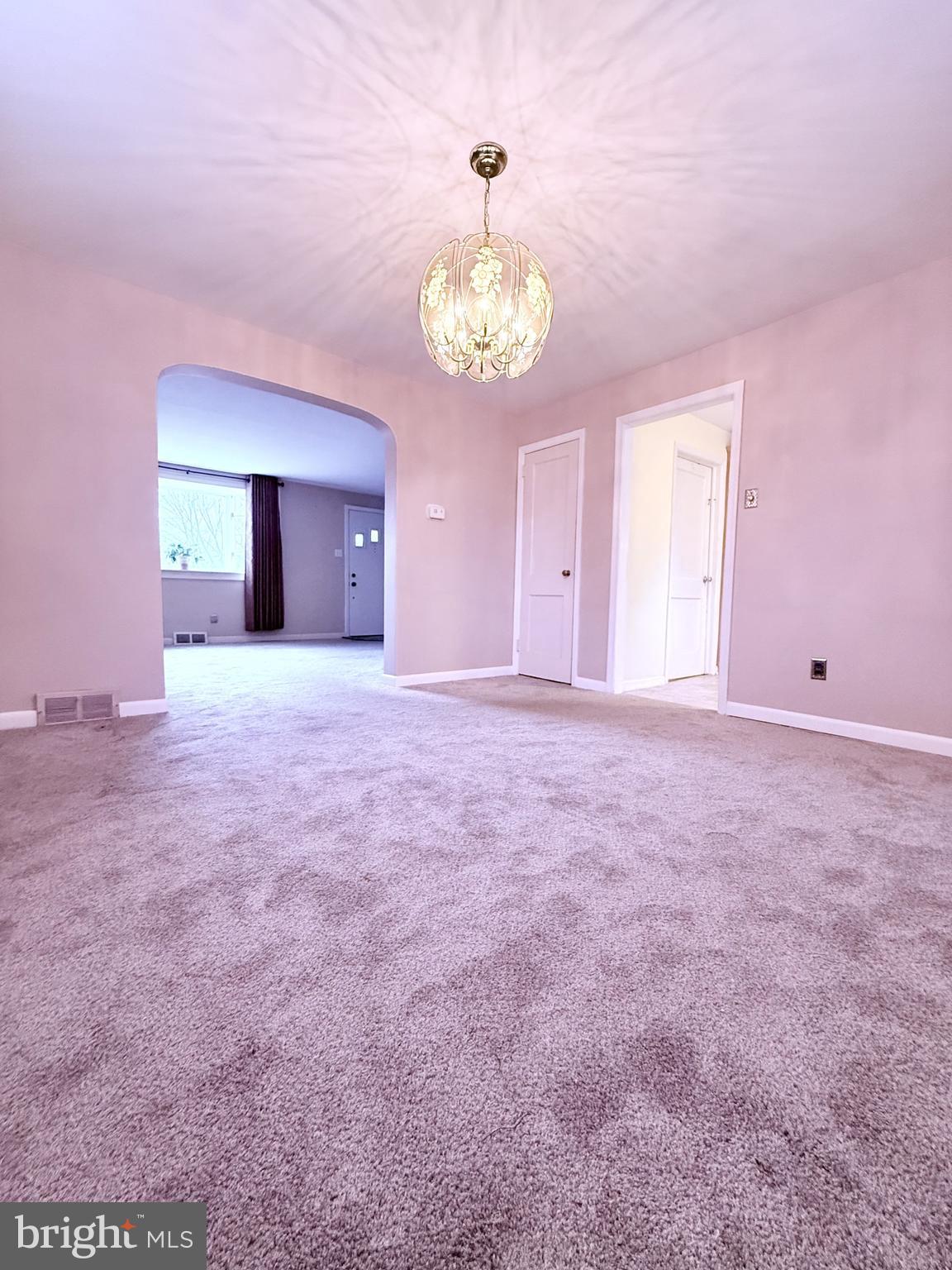 106 BONNET LANE