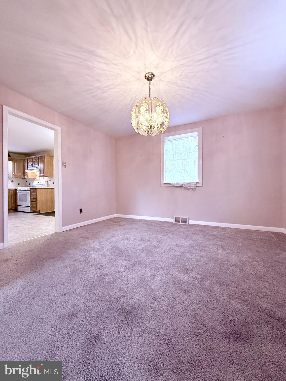 106 BONNET LANE