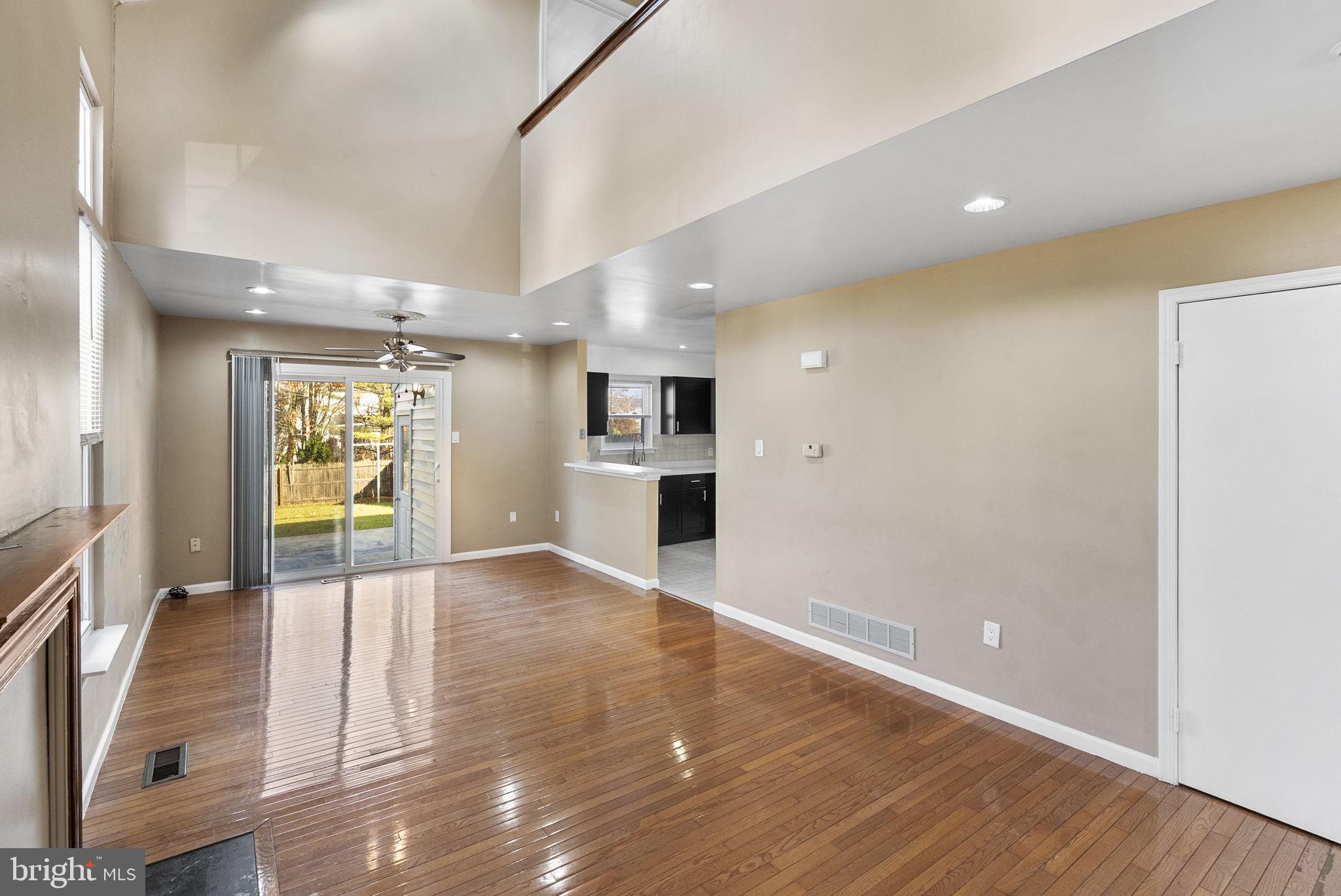 2673 JEAN DRIVE