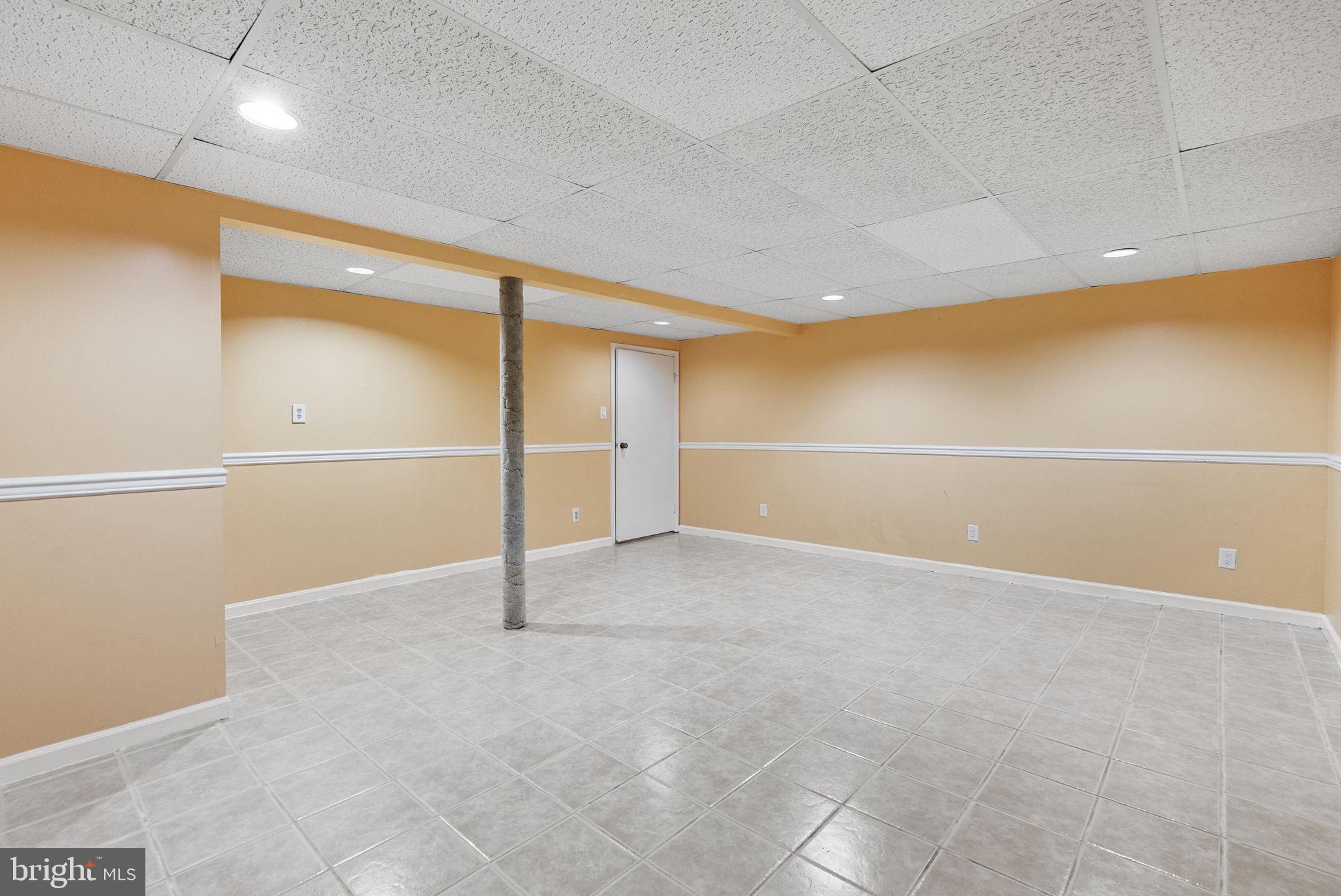 2673 JEAN DRIVE