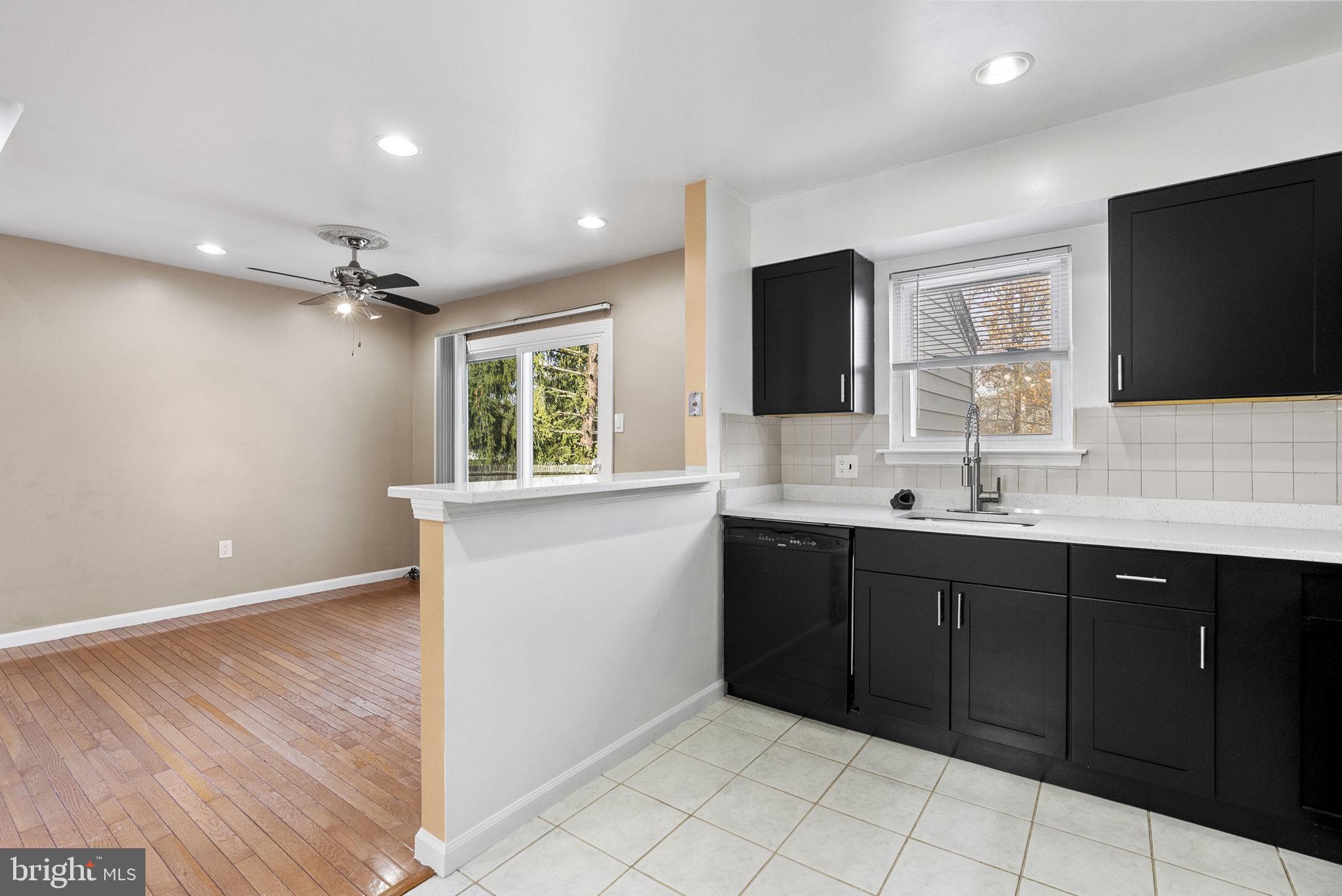 2673 JEAN DRIVE