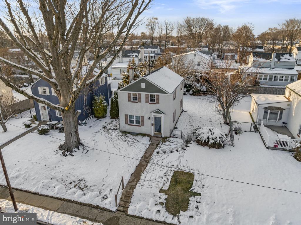 215 ALLISON ROAD
