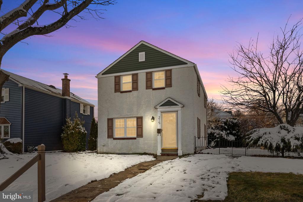 215 ALLISON ROAD
