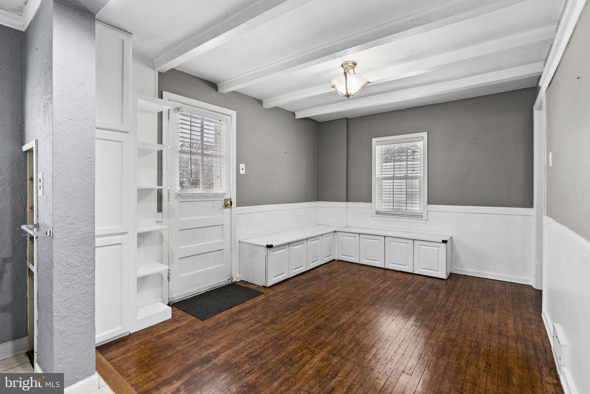 215 ALLISON ROAD