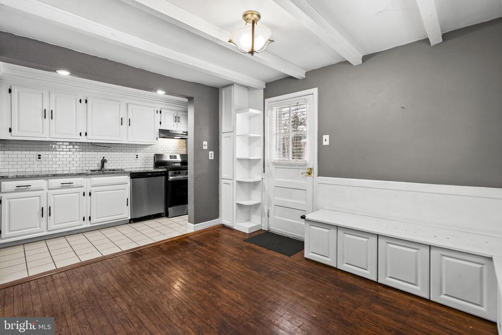 215 ALLISON ROAD