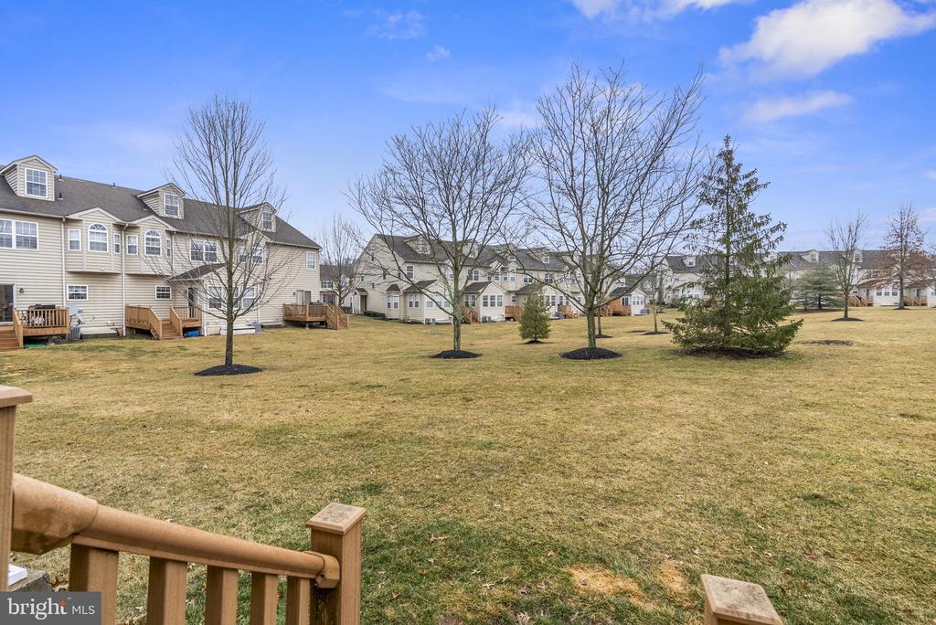 52 ARBOR CIRCLE