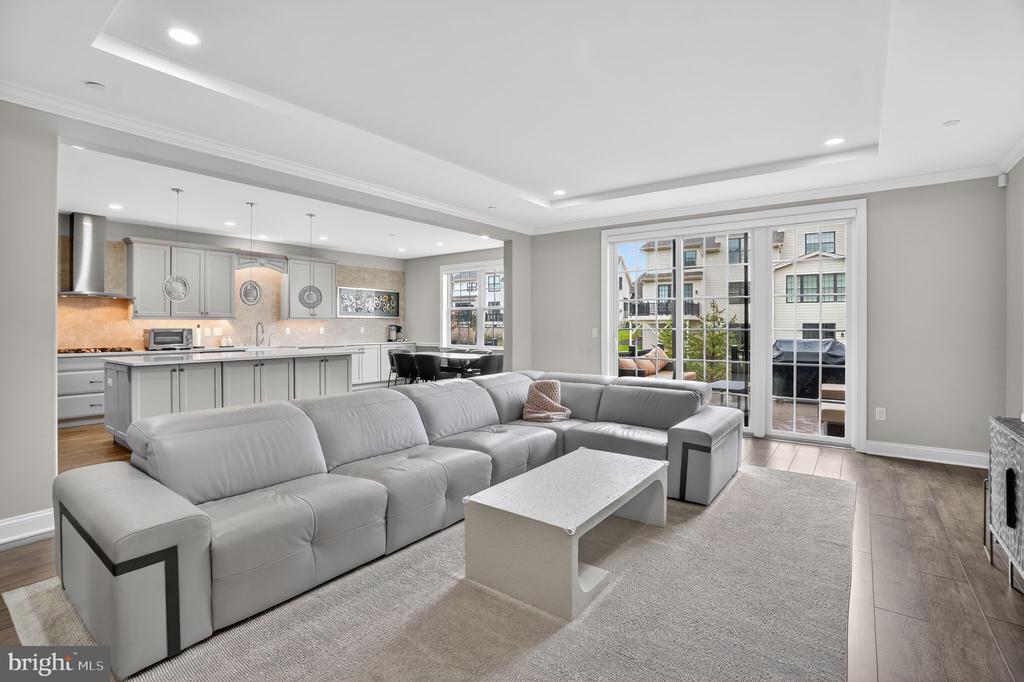 319 WHITEMARSH DRIVE