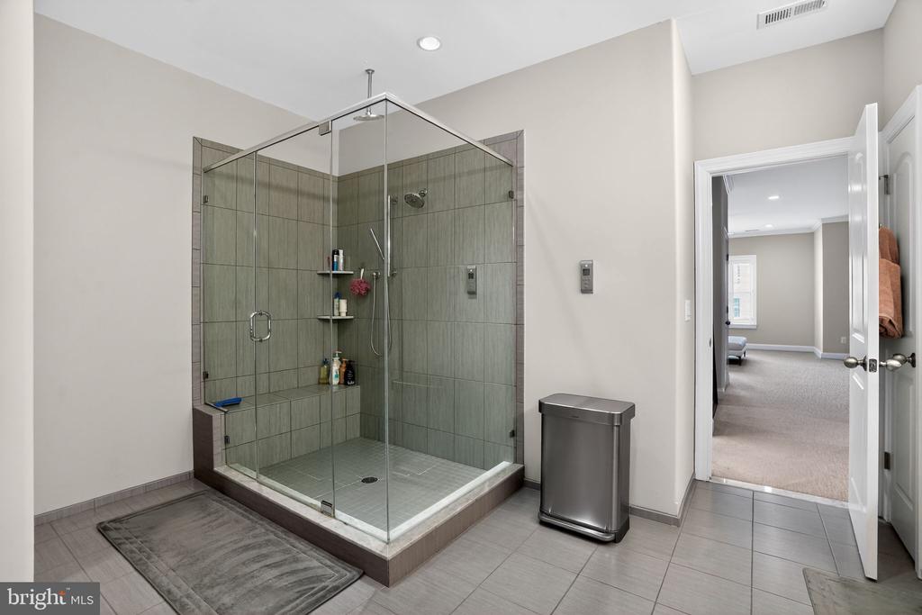 319 WHITEMARSH DRIVE