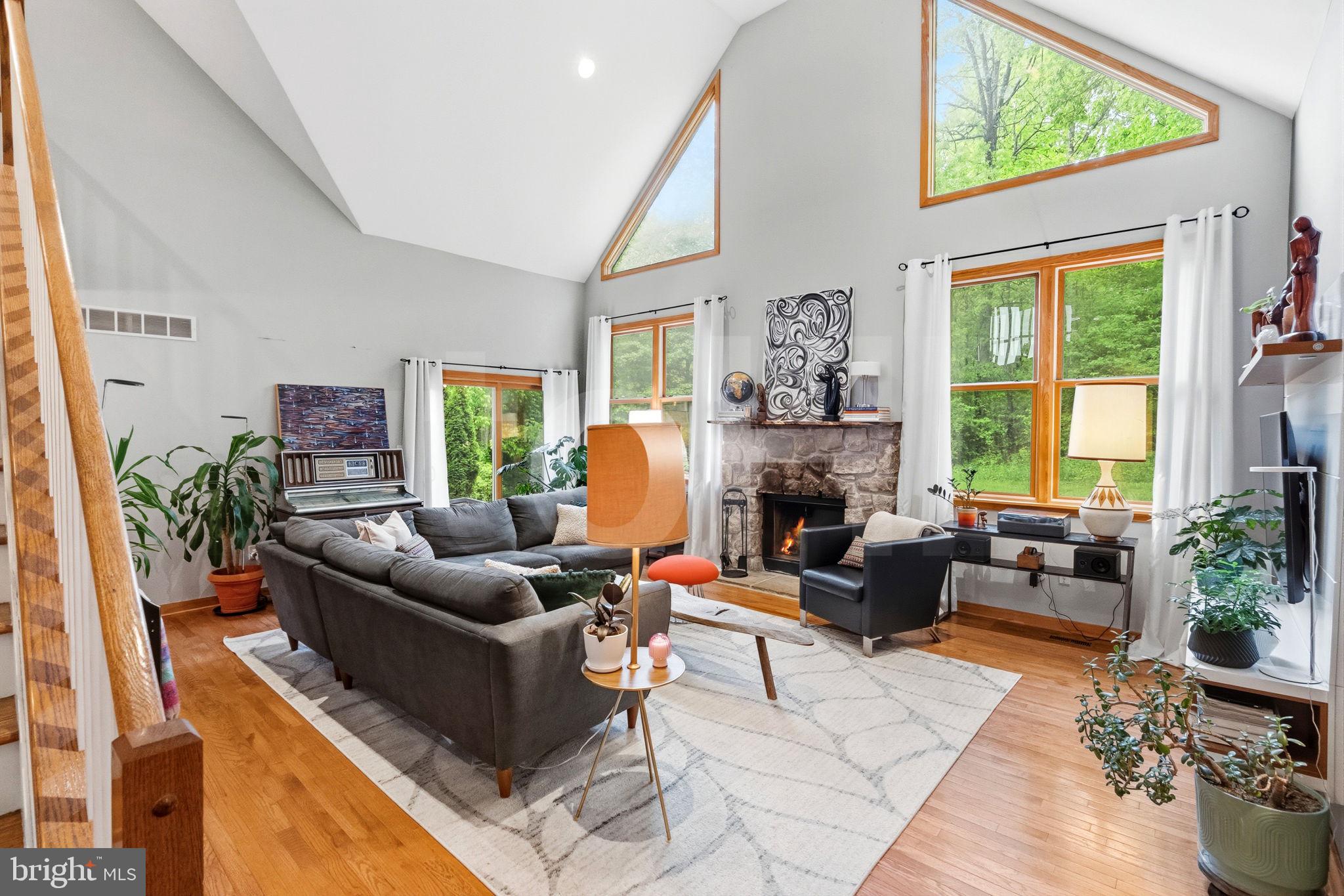 449 HOUSEMAN ROAD