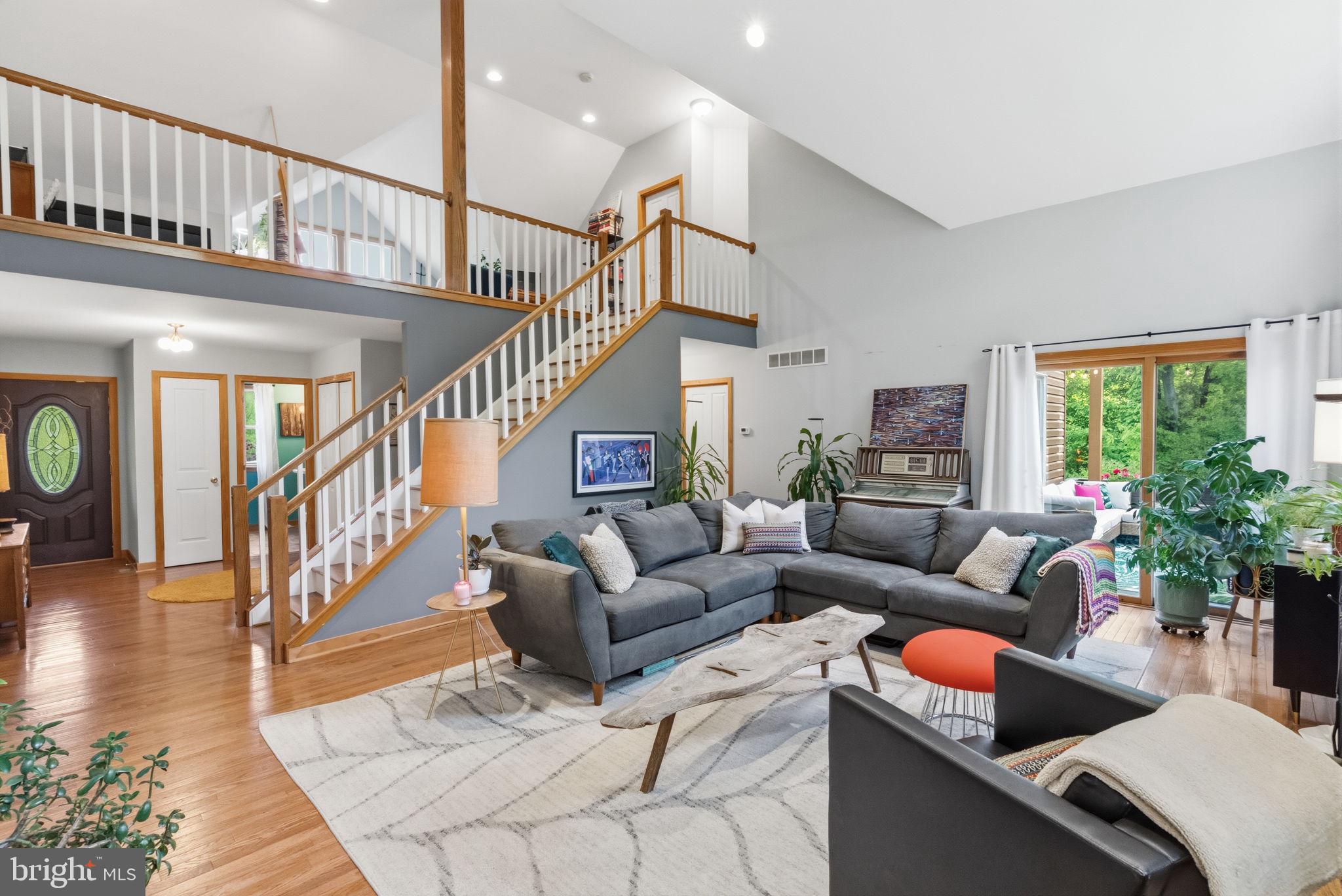 449 HOUSEMAN ROAD