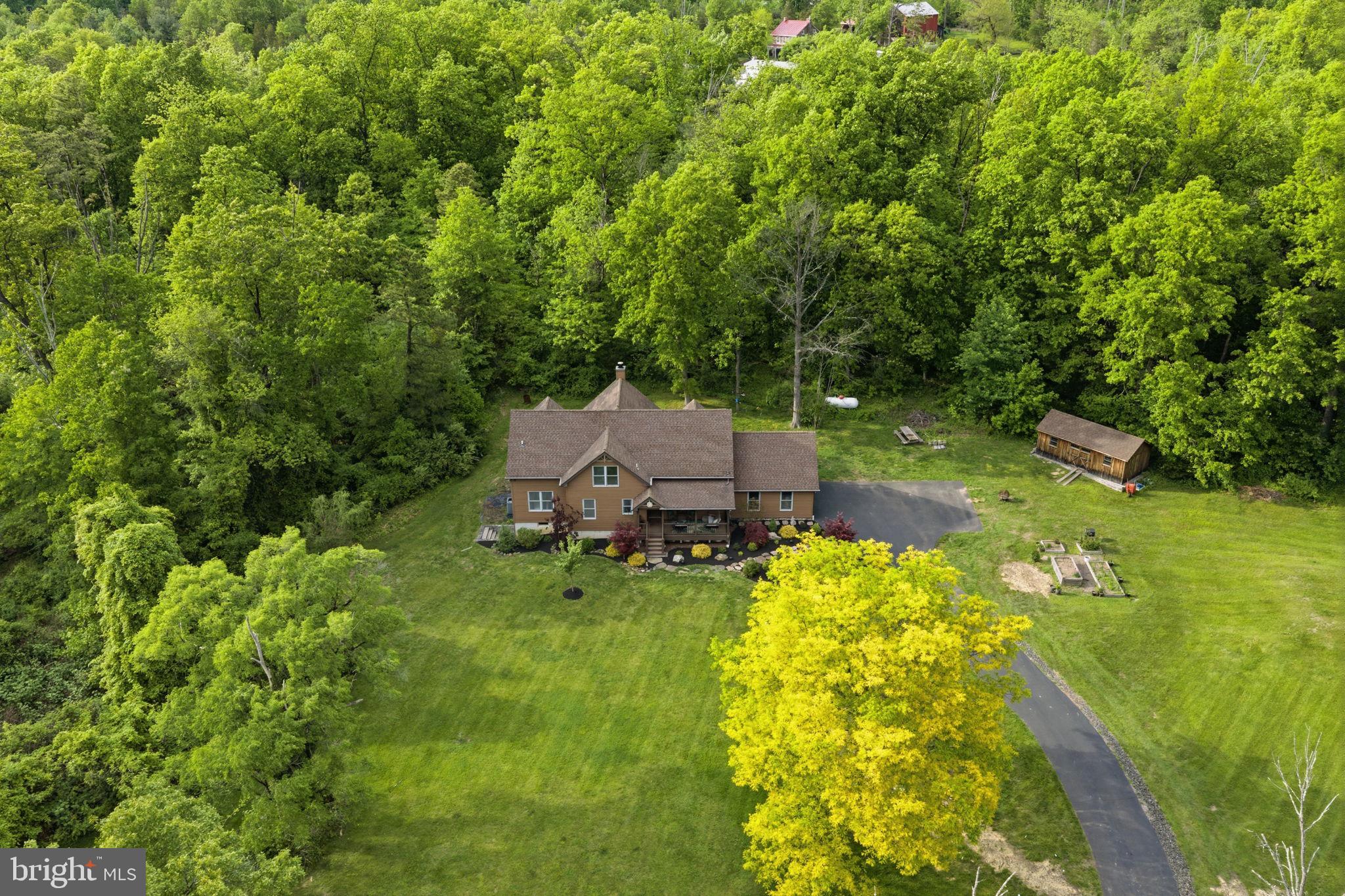 449 HOUSEMAN ROAD
