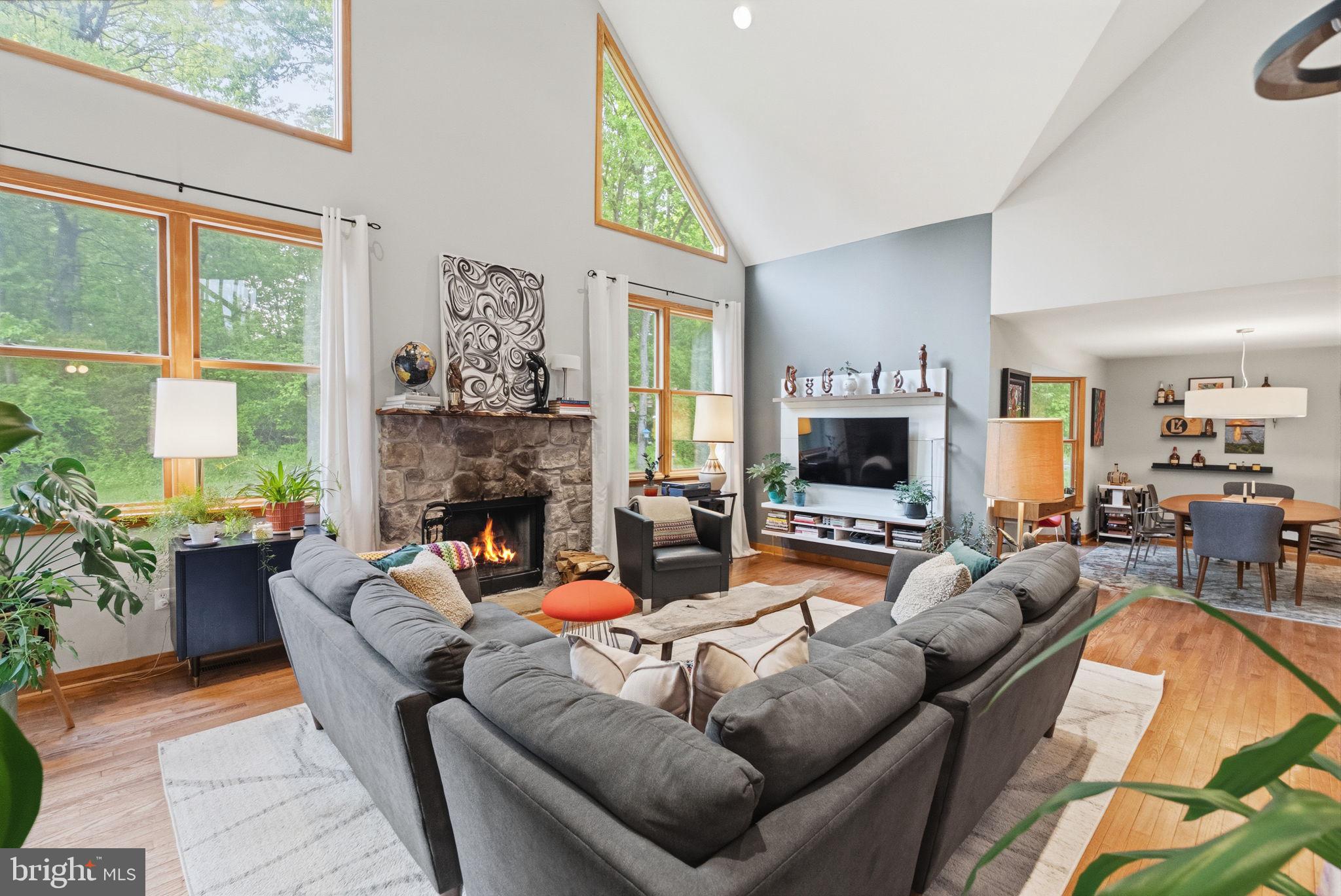 449 HOUSEMAN ROAD