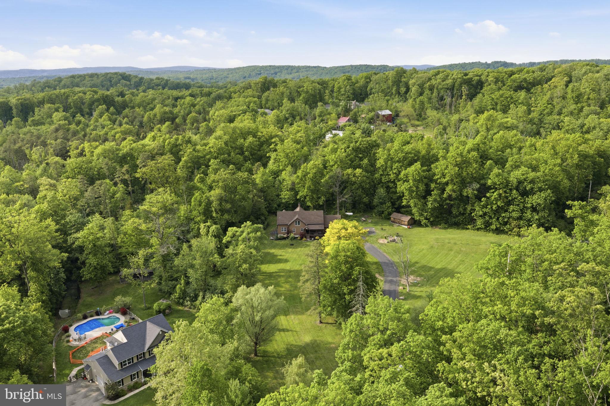 449 HOUSEMAN ROAD