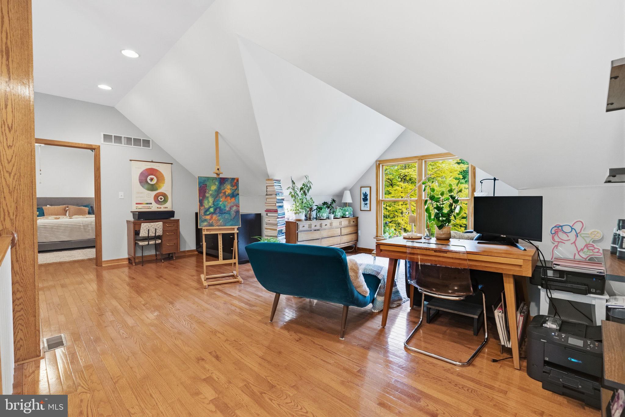 449 HOUSEMAN ROAD