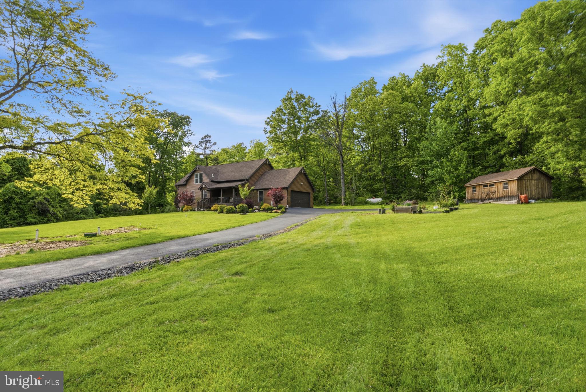 449 HOUSEMAN ROAD