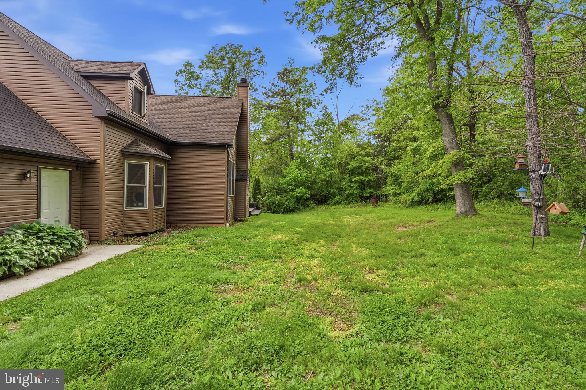 449 HOUSEMAN ROAD