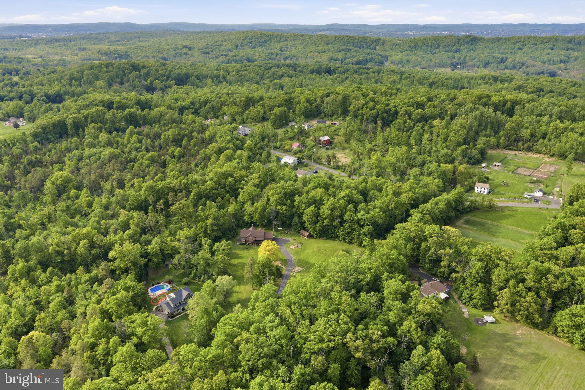 449 HOUSEMAN ROAD
