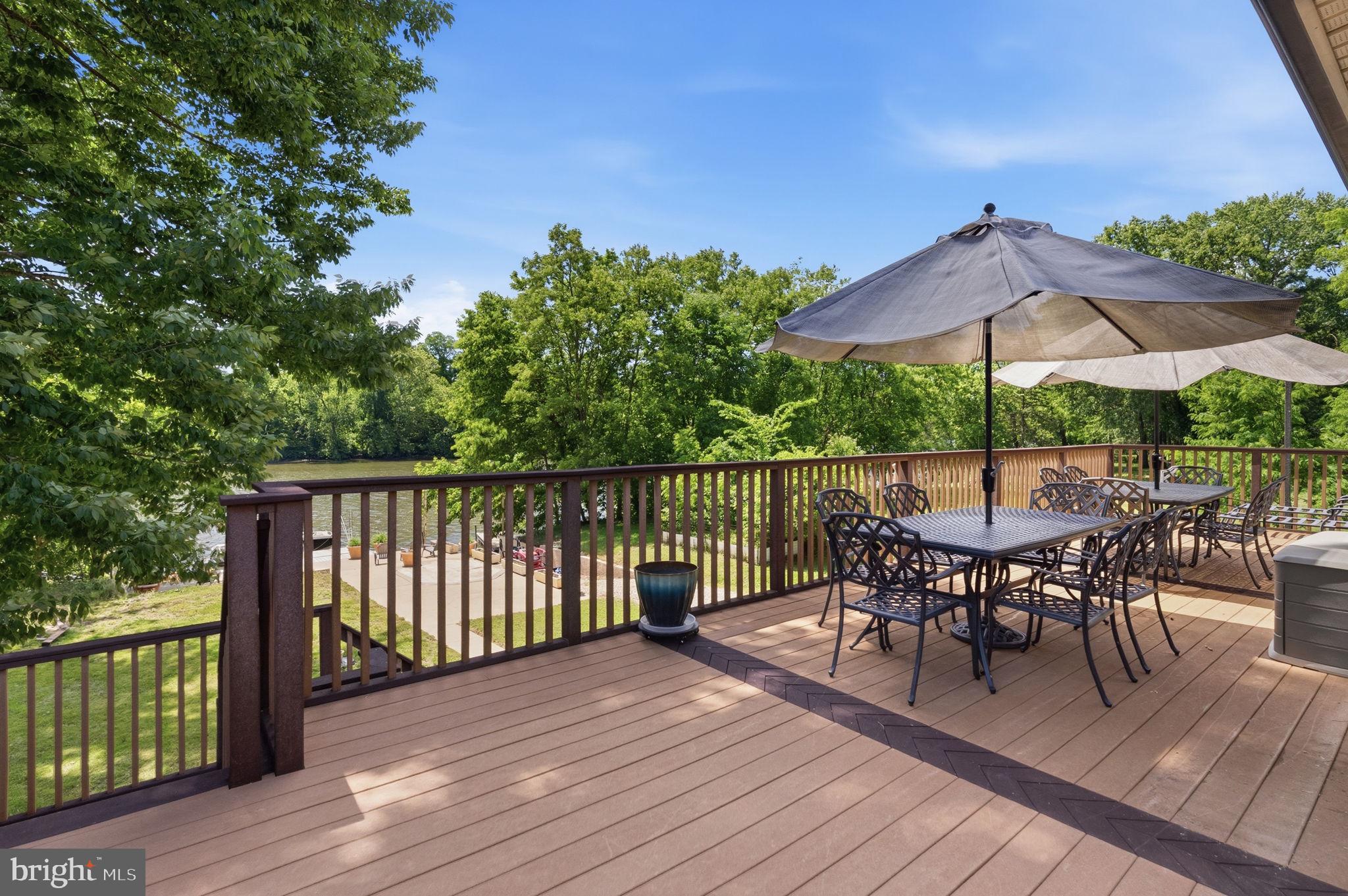 78 W INDIAN LANE