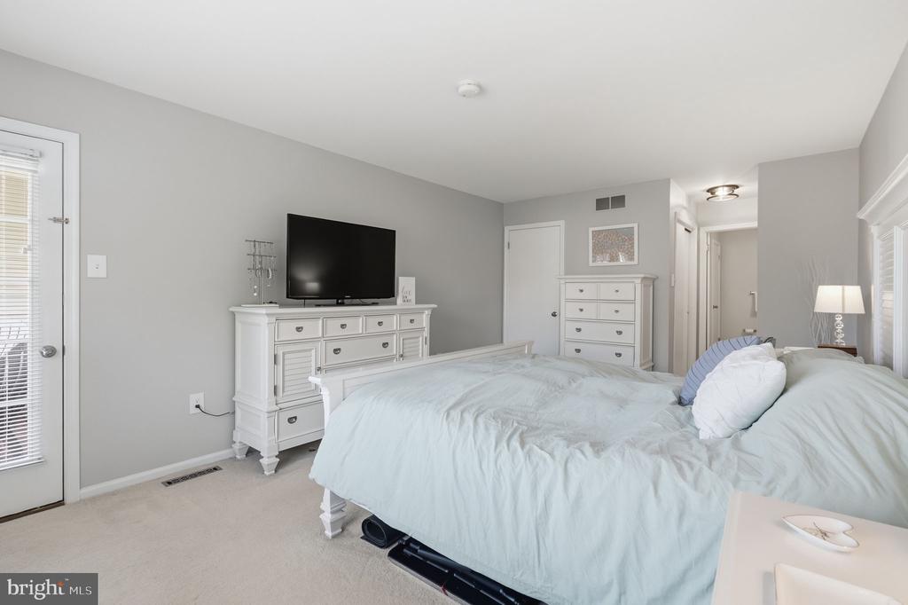 111 ELBERTA DRIVE