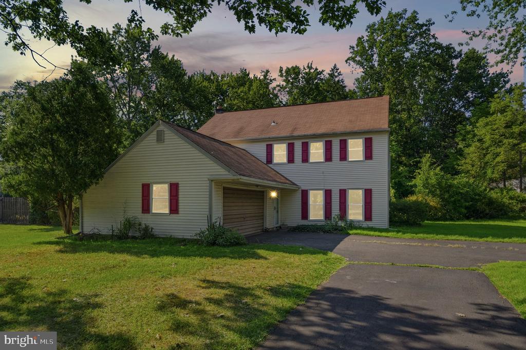 578 COACH ROAD