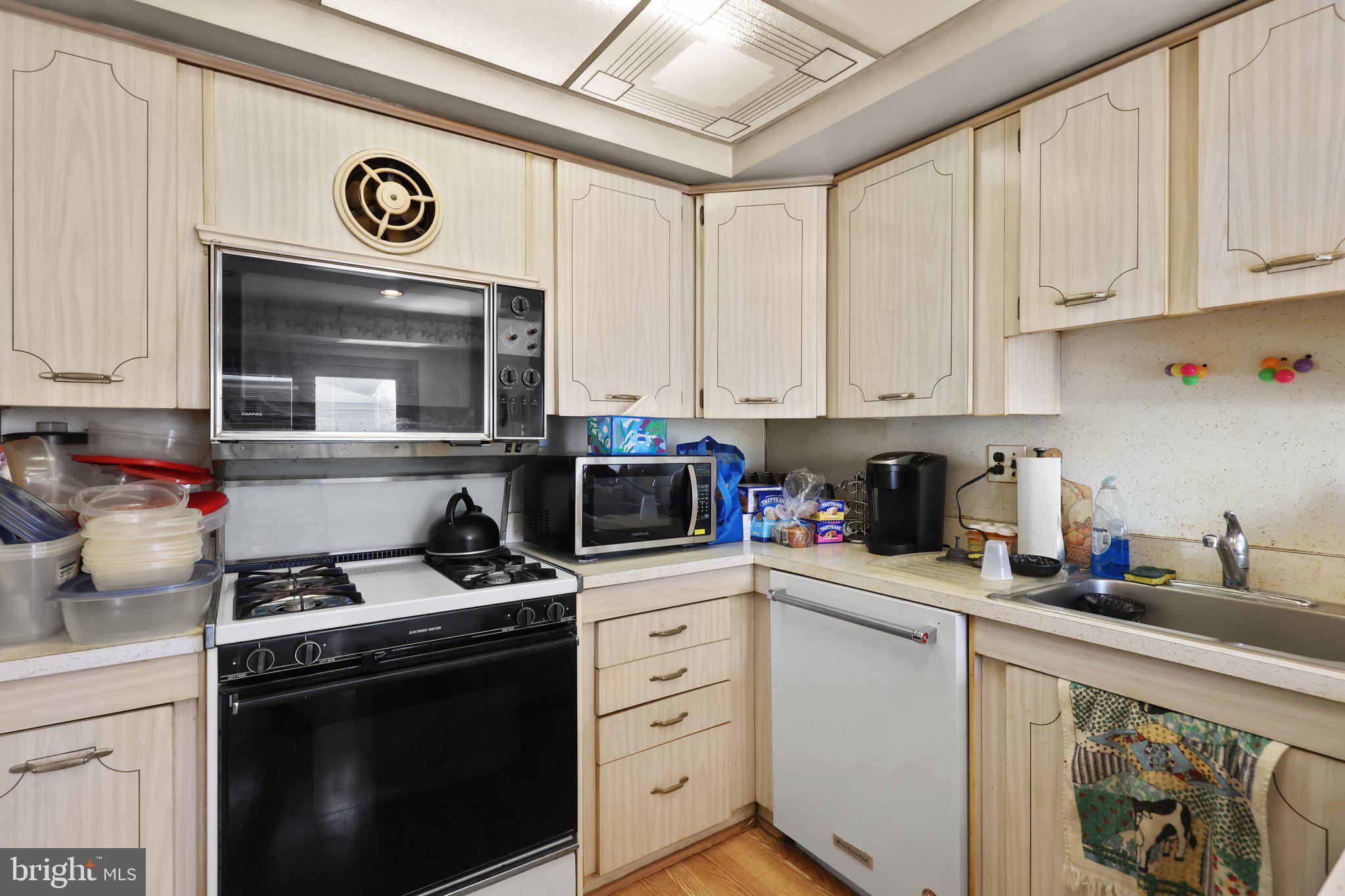 11993 AUDUBON AVENUE