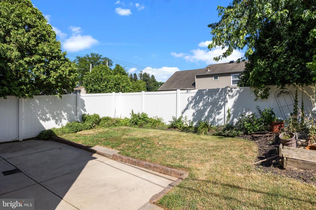 13071 STEVENS ROAD
