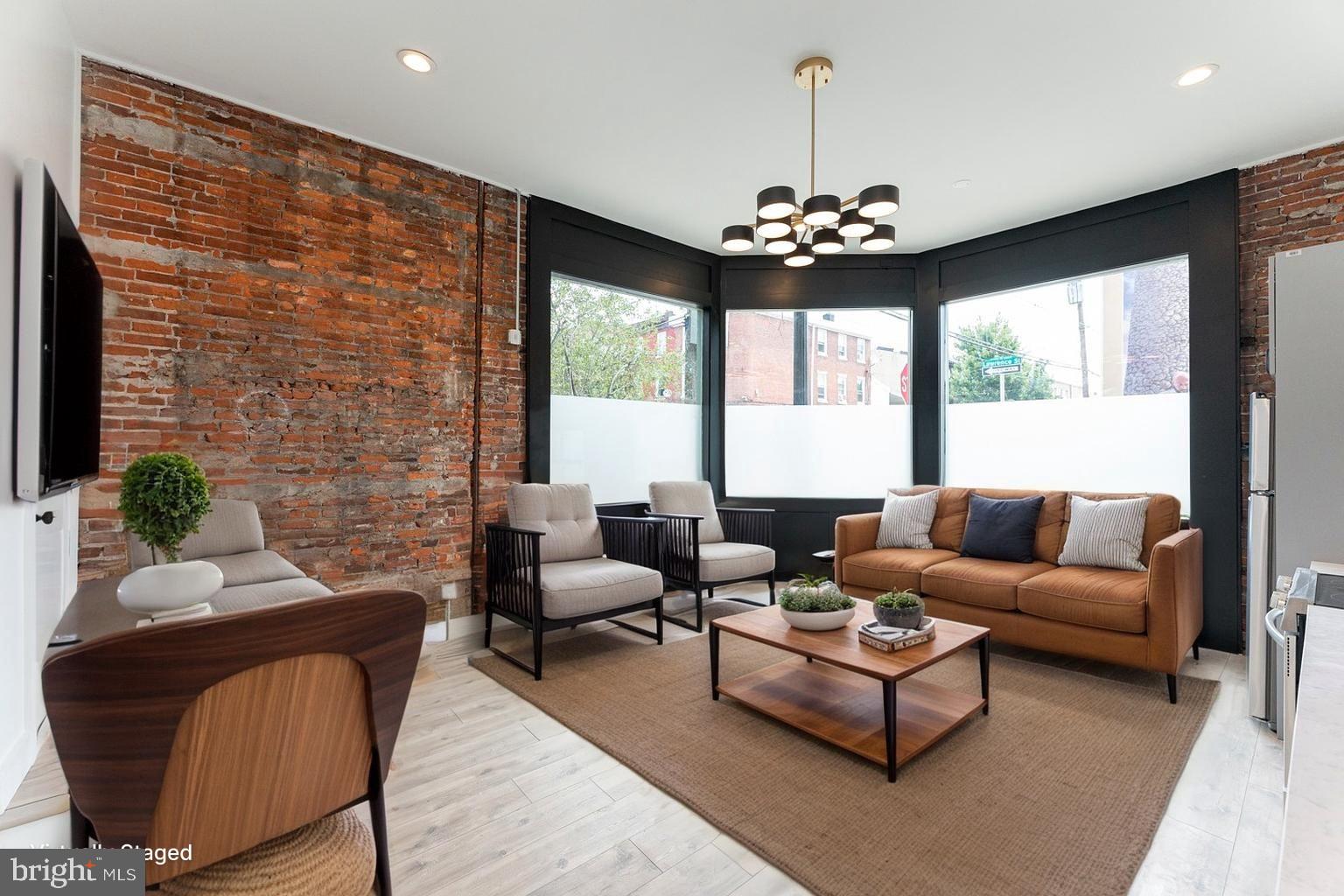 1454 N LAWRENCE STREET