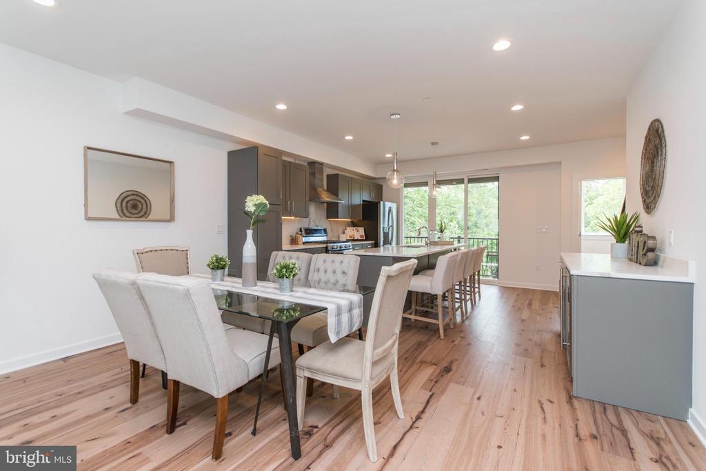 4443 RIVER RIDGE COURT Unit: 13
