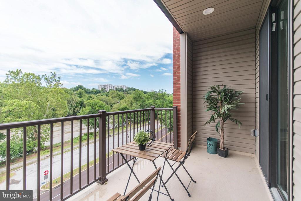 4443 RIVER RIDGE COURT Unit: 13
