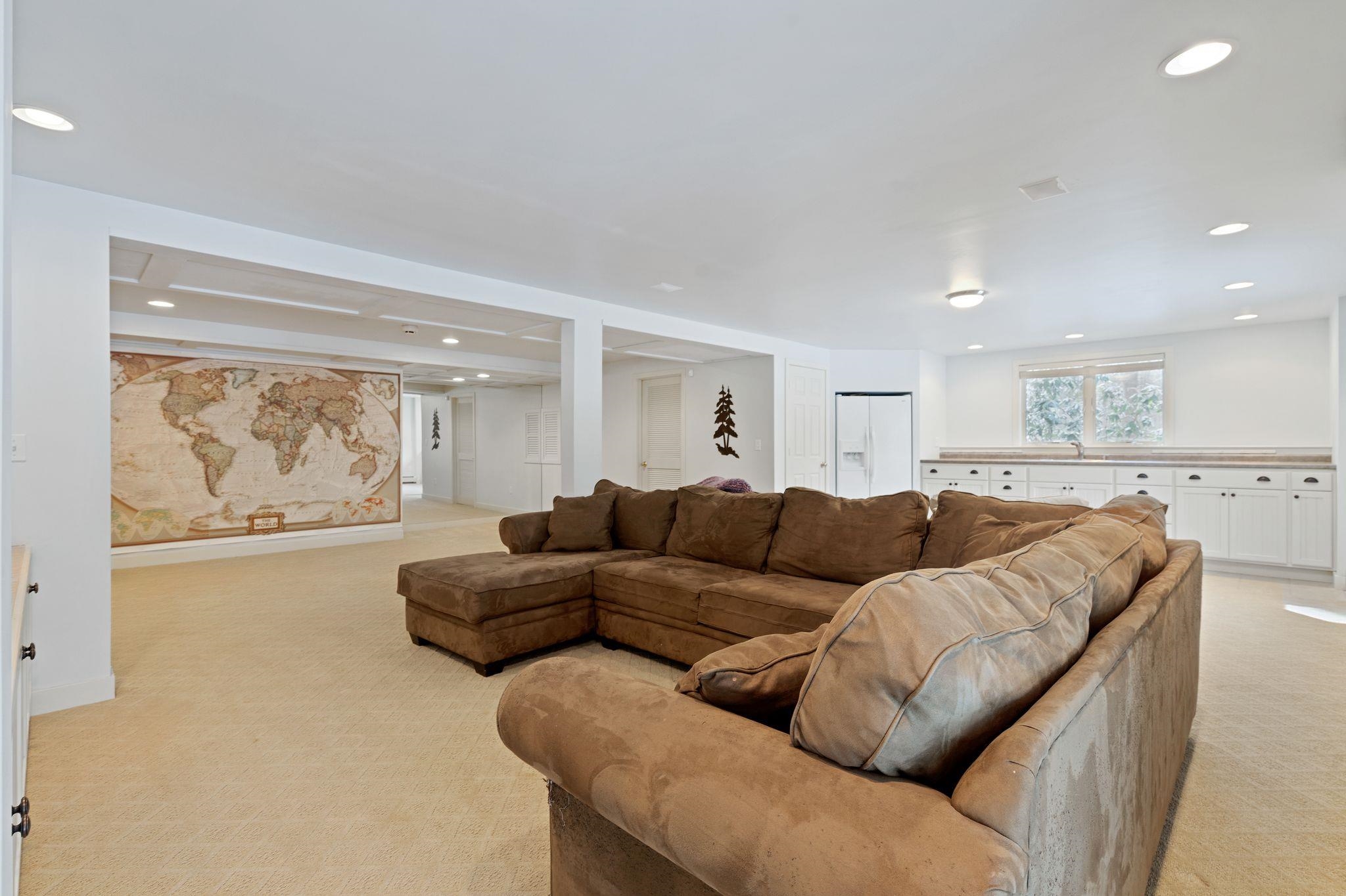 63 Anderson Pond Road