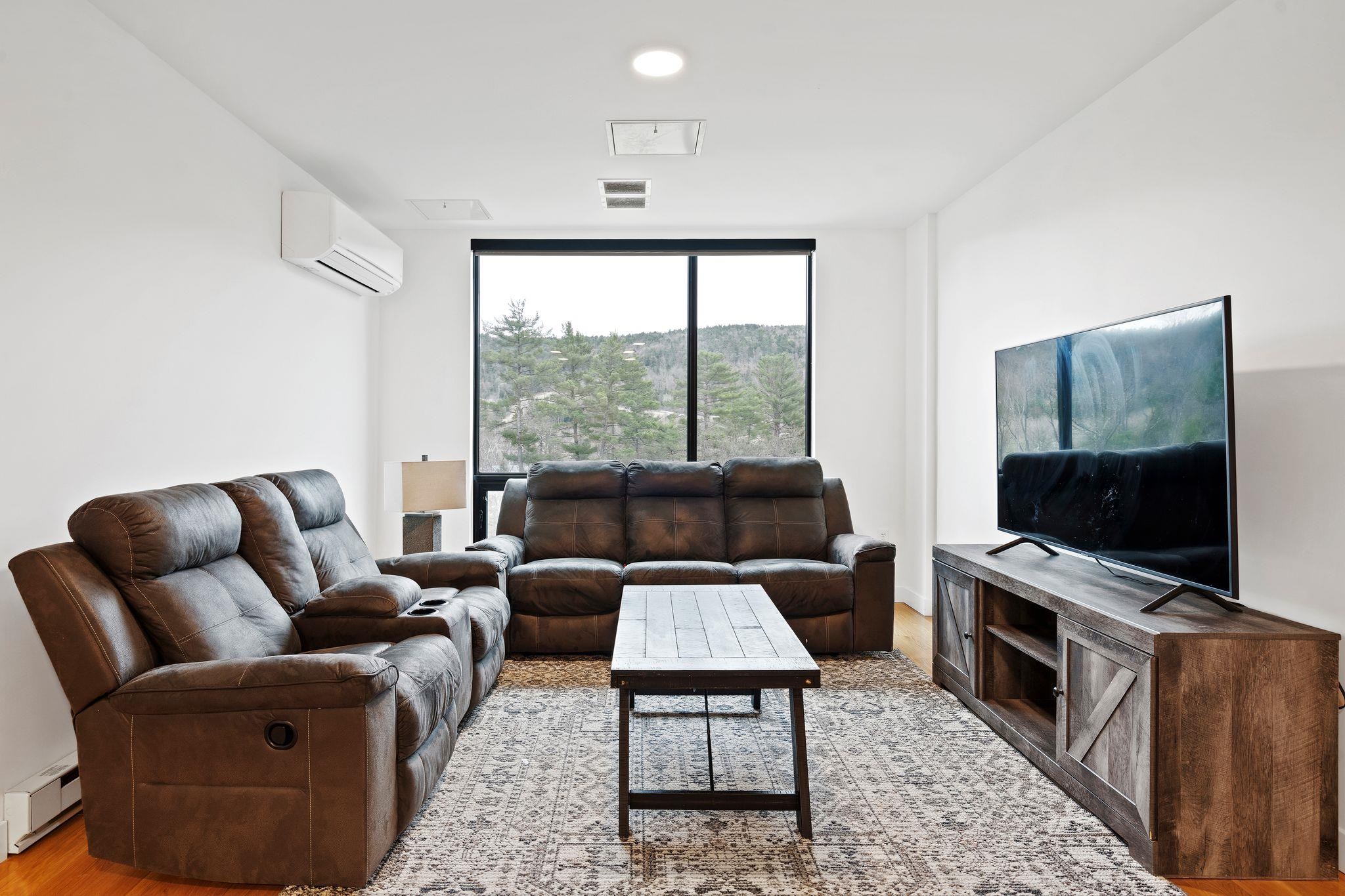 69 Etna Road Unit: 210