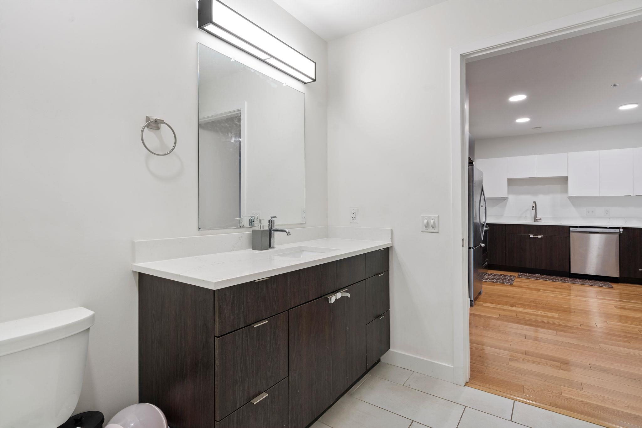 69 Etna Road Unit: 210