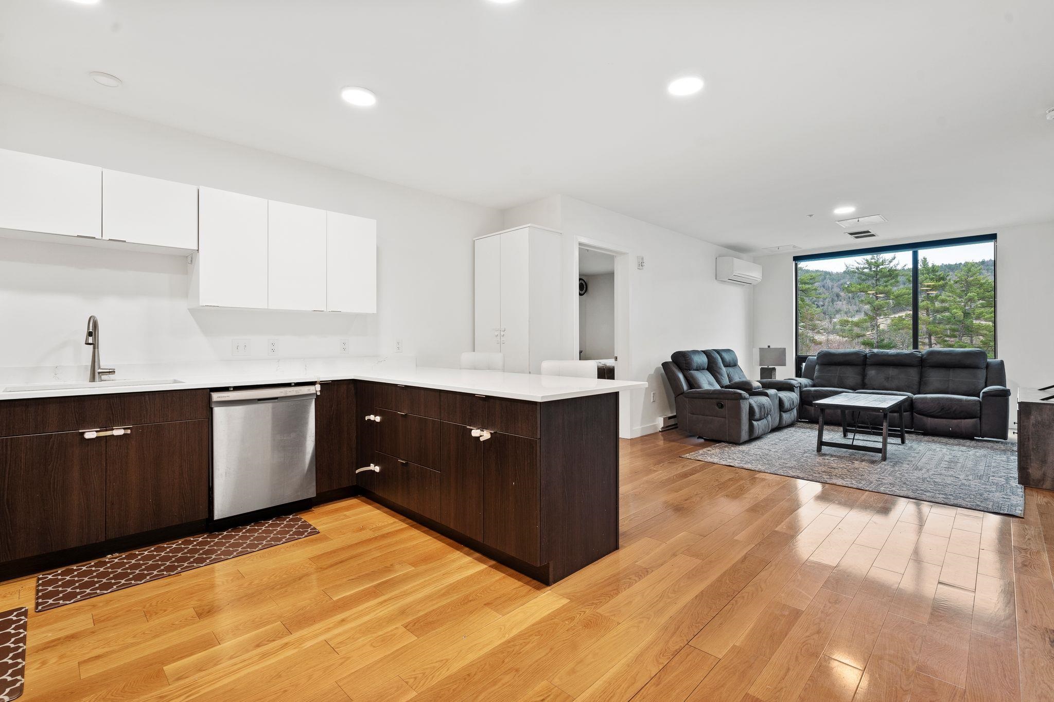 69 Etna Road Unit: 210