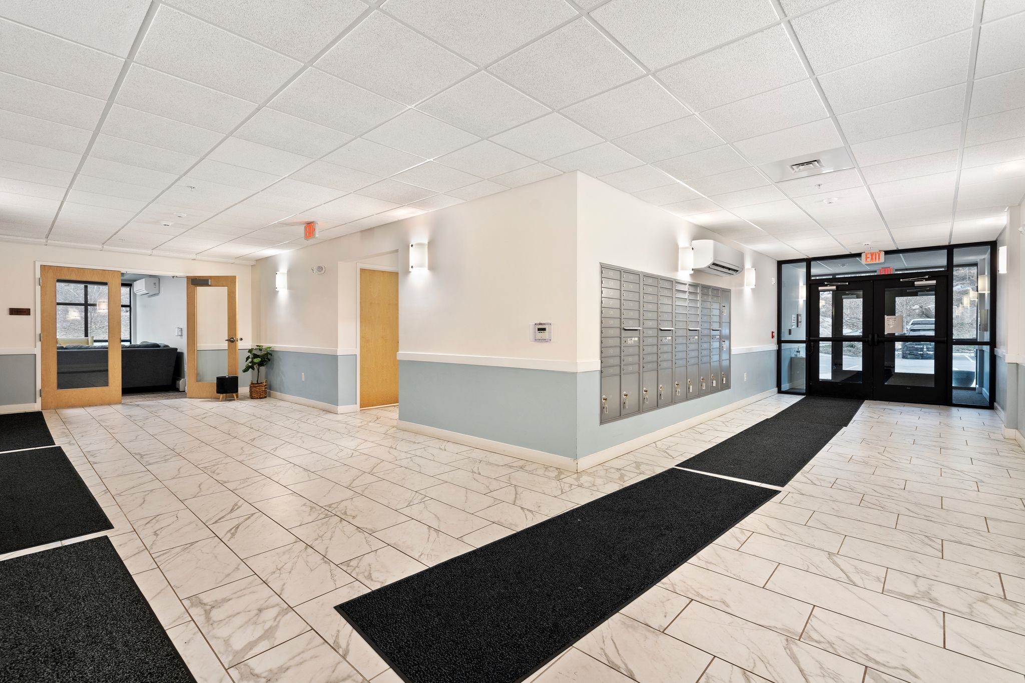 69 Etna Road Unit: 210