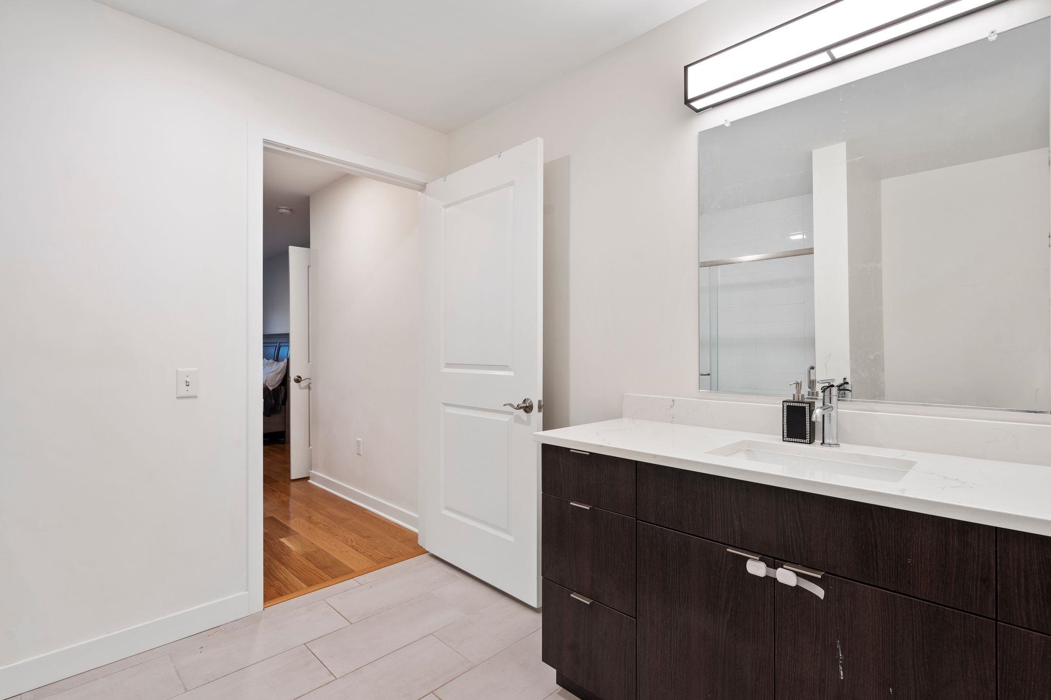 69 Etna Road Unit: 210