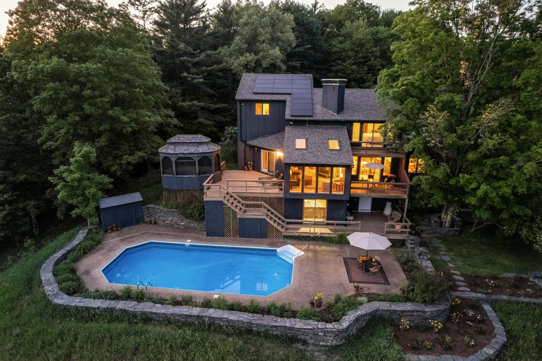63 Douglas Hill