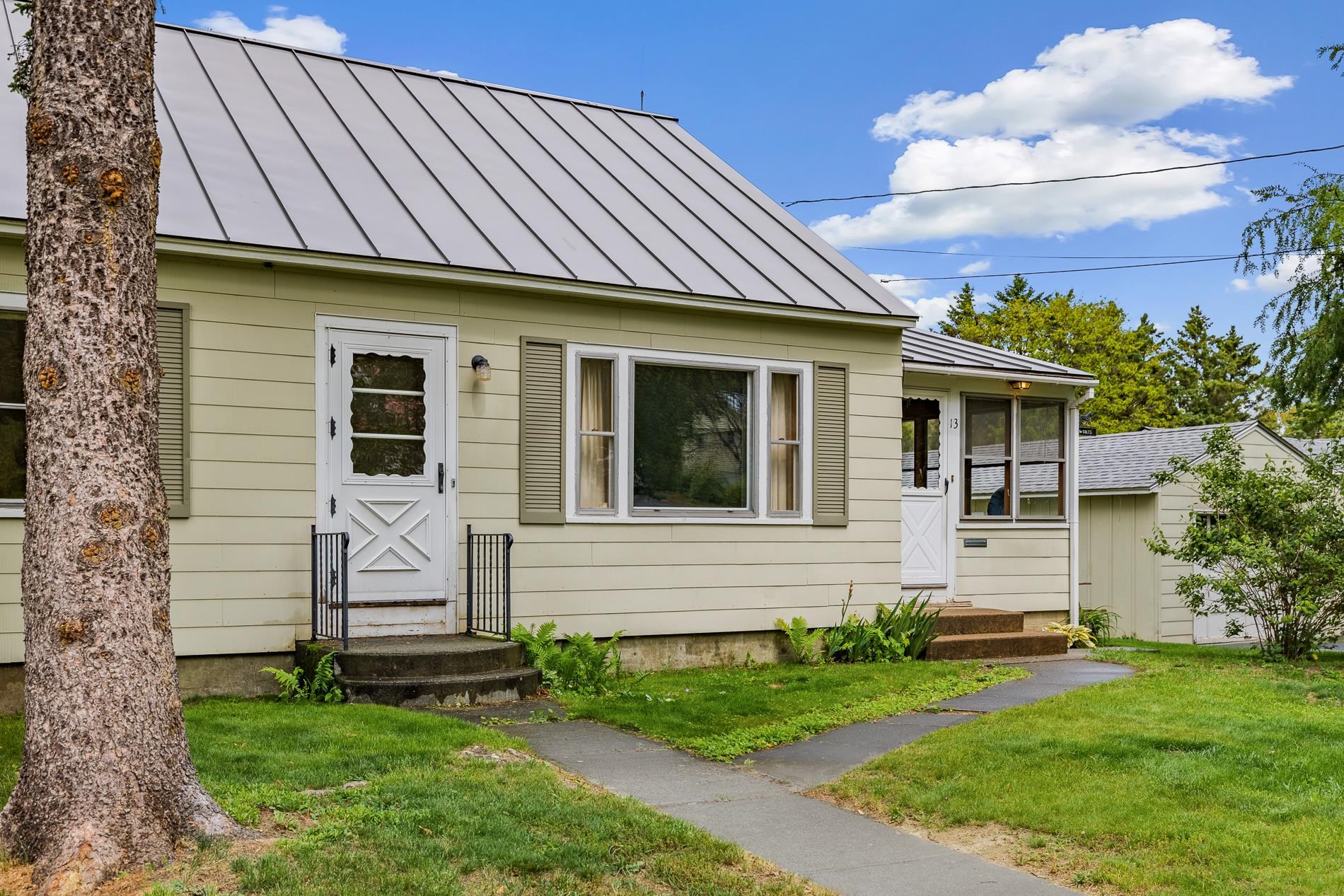 13 Floyd Avenue