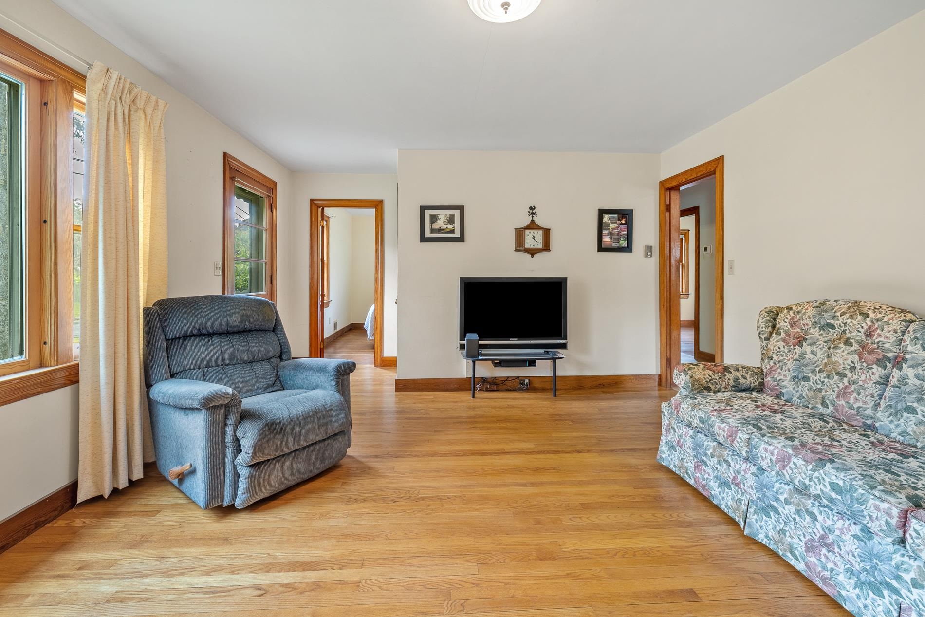 13 Floyd Avenue