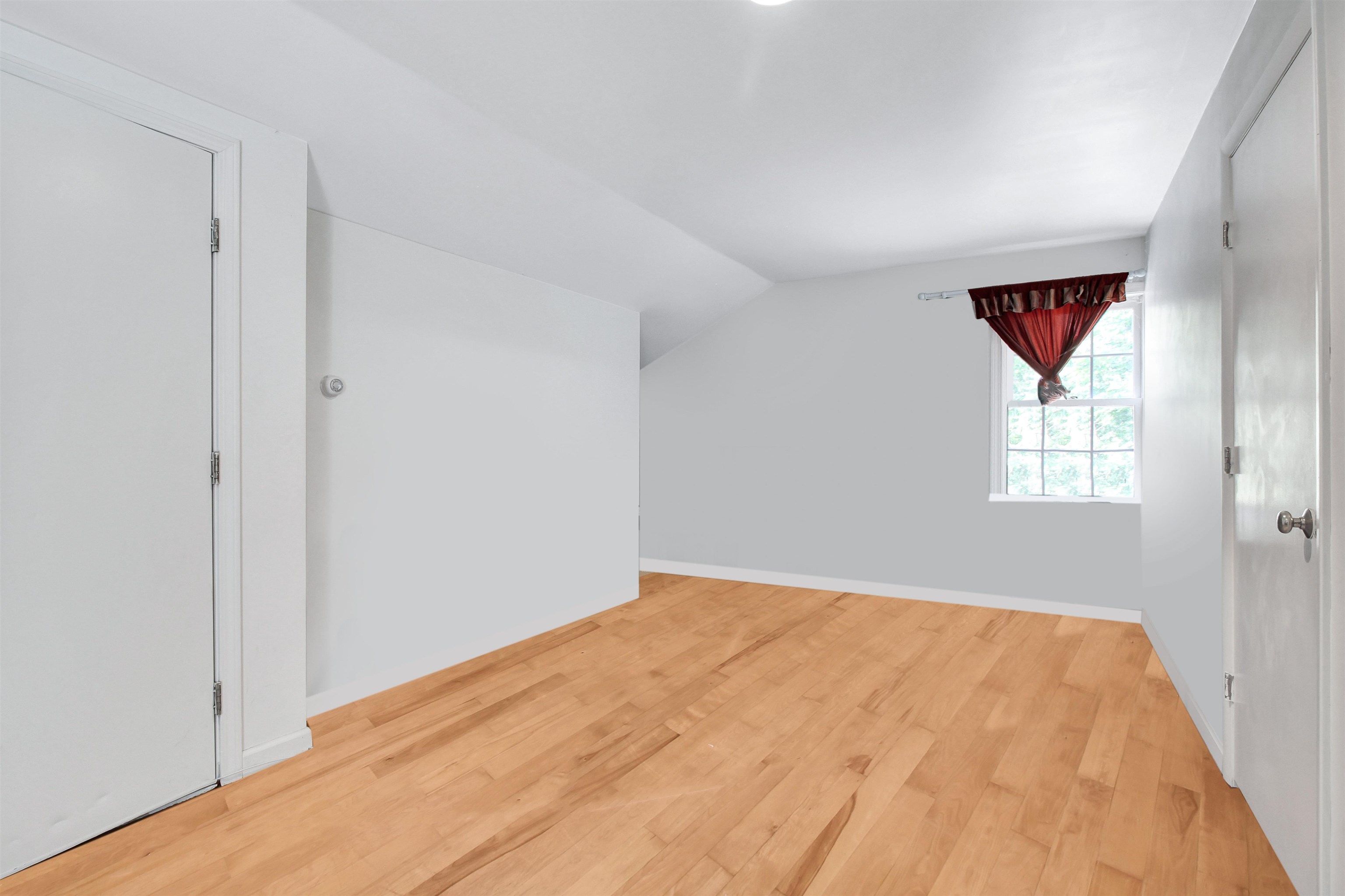 21 Pinneo Hill Road