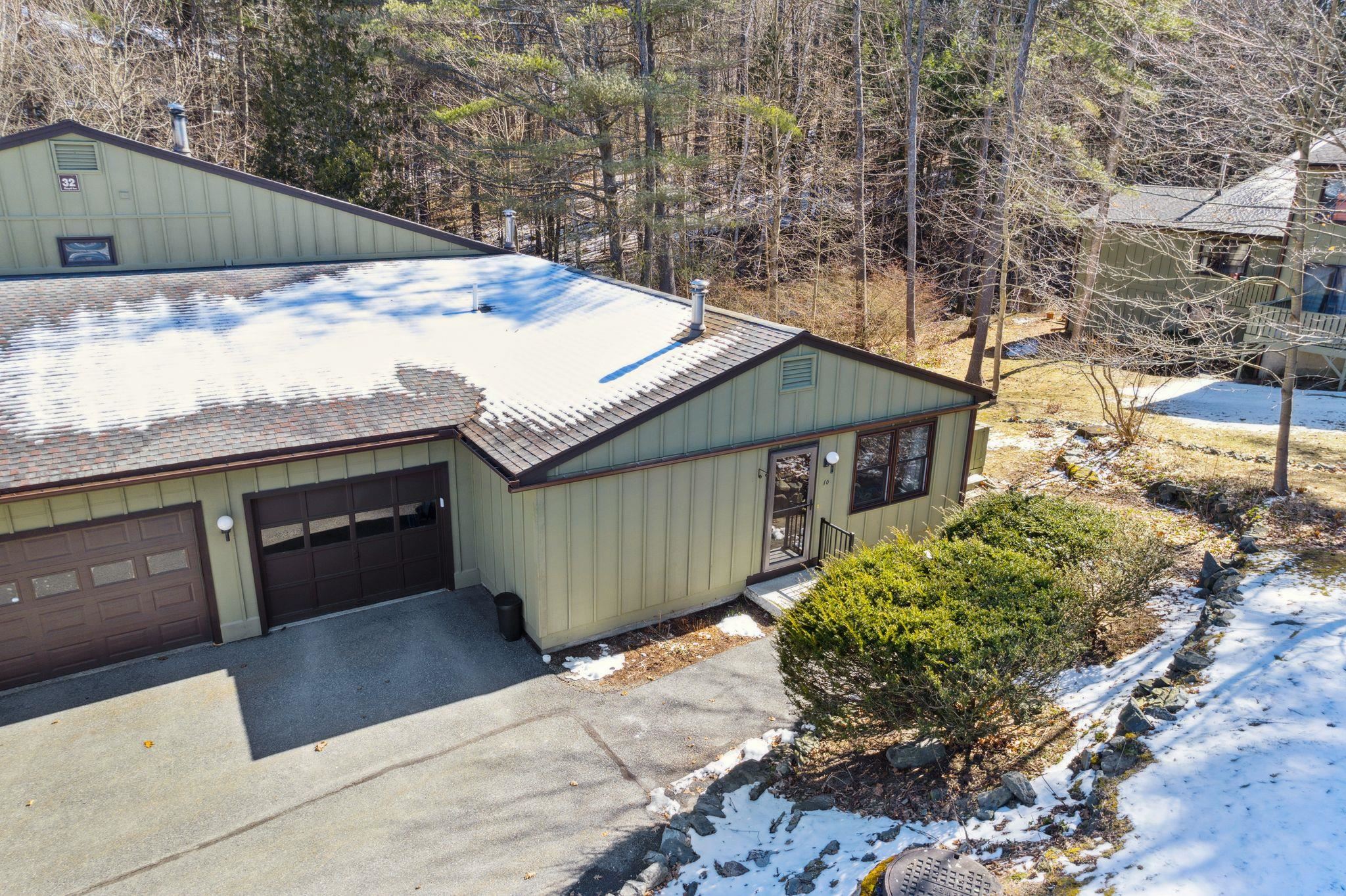 32 Floyd Avenue Unit: 10
