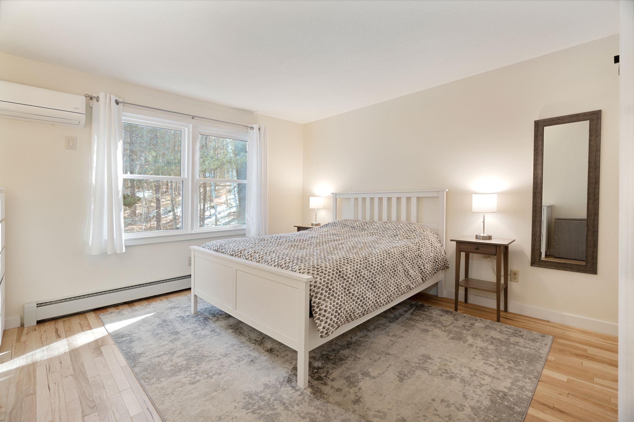 32 Floyd Avenue Unit: 10