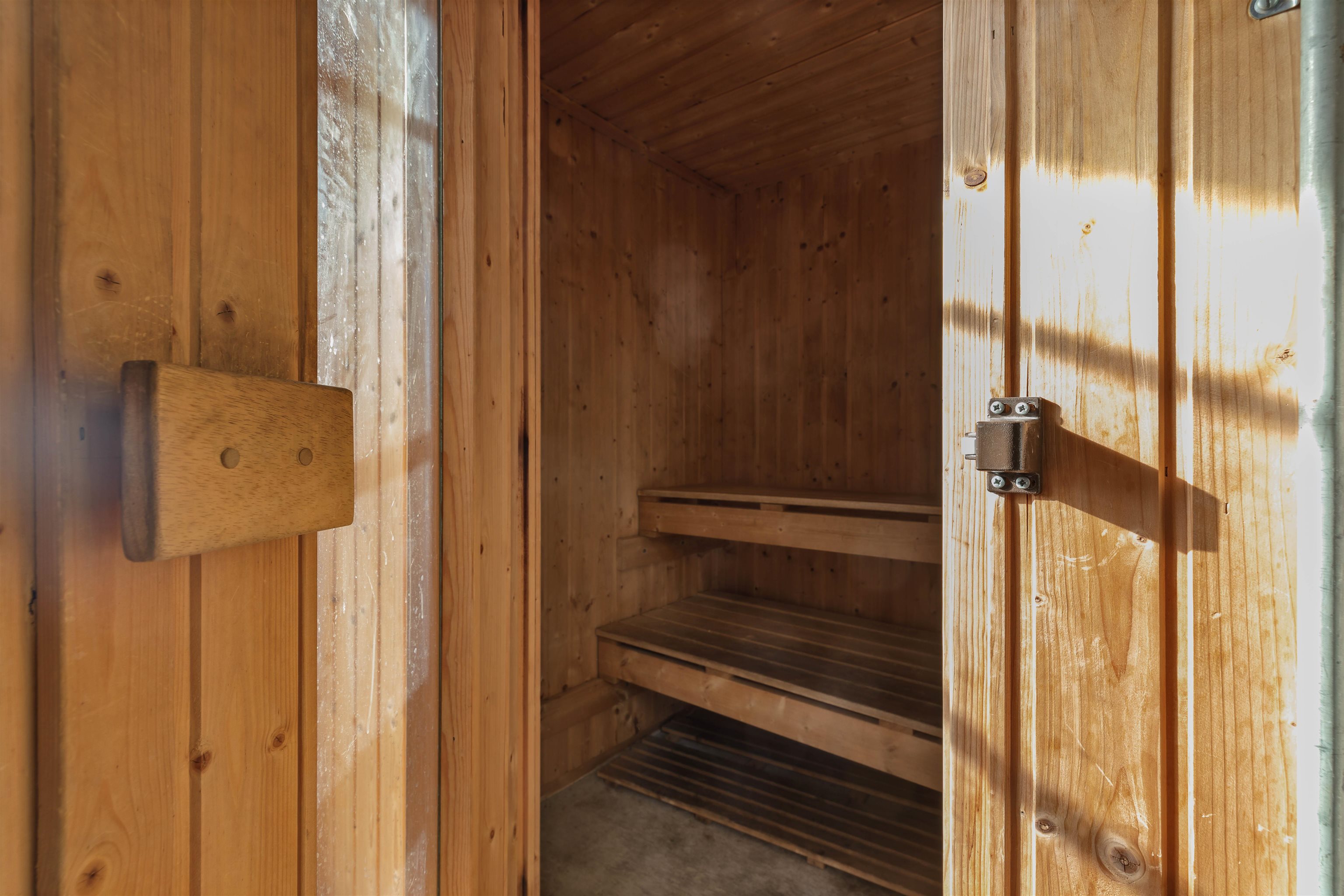 30 Wolf Road Unit: 602