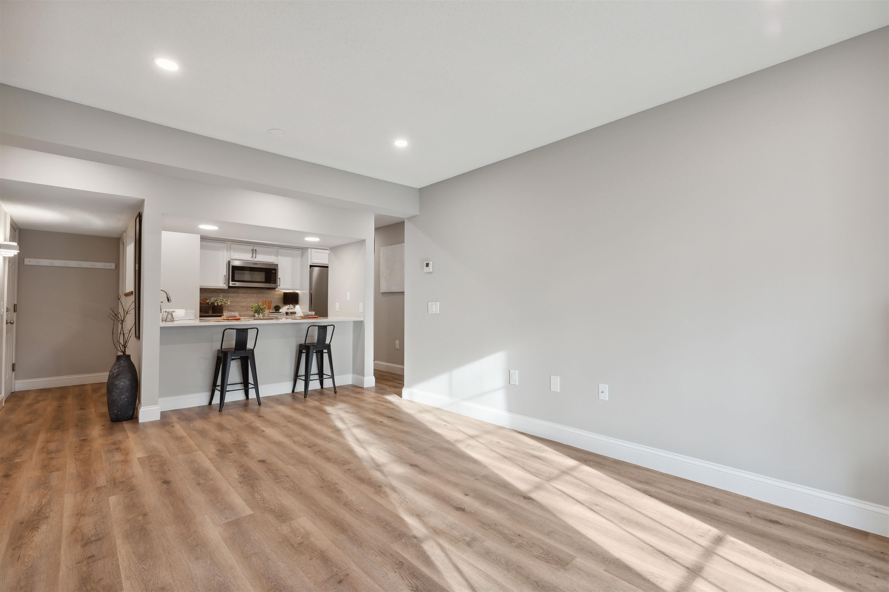 30 Wolf Road Unit: 602