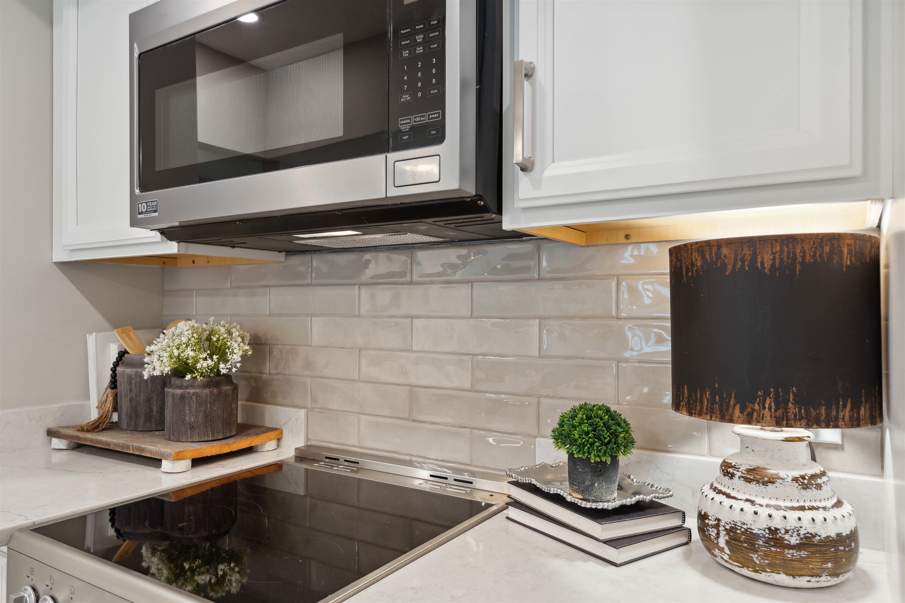 30 Wolf Road Unit: 602