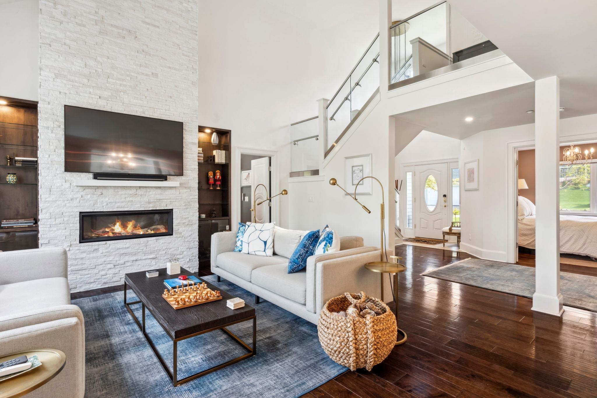 24 Apple Blossom Drive