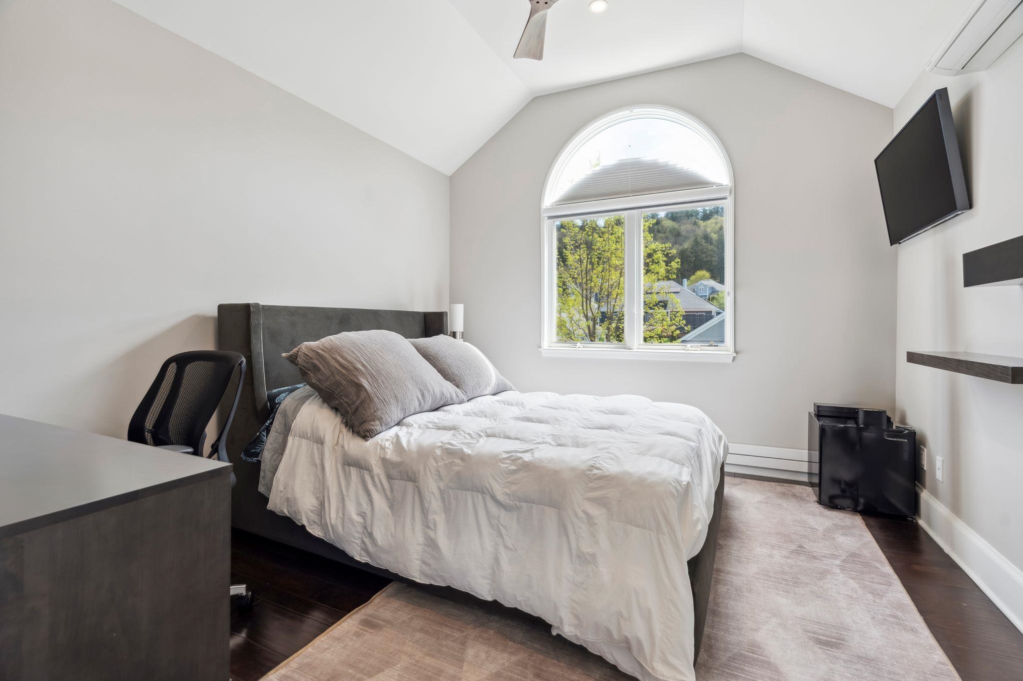 24 Apple Blossom Drive