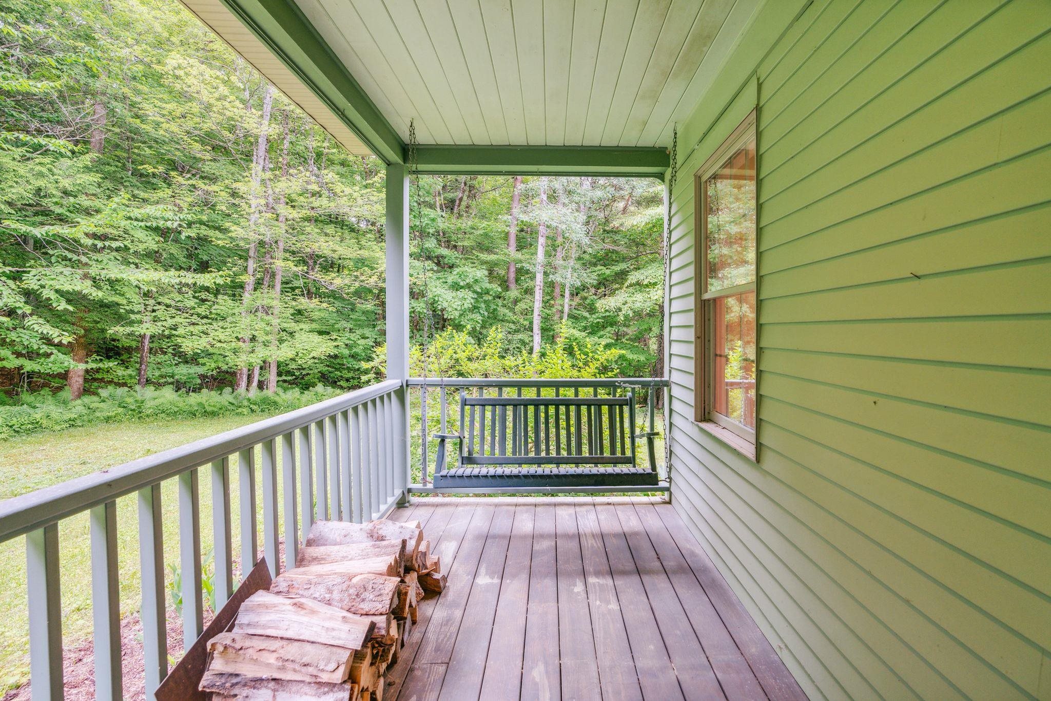 1528 Beaver Meadow Road