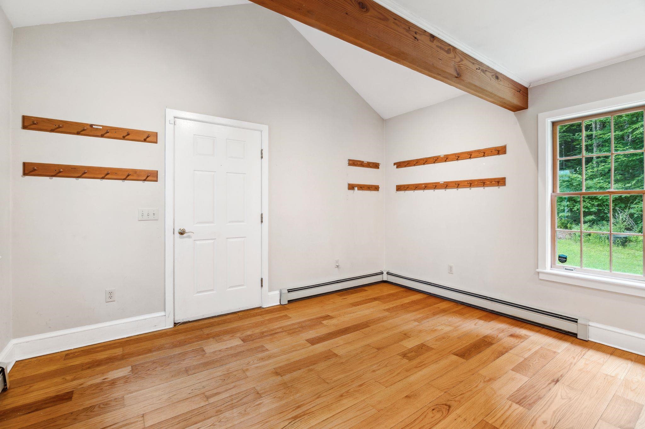 1528 Beaver Meadow Road