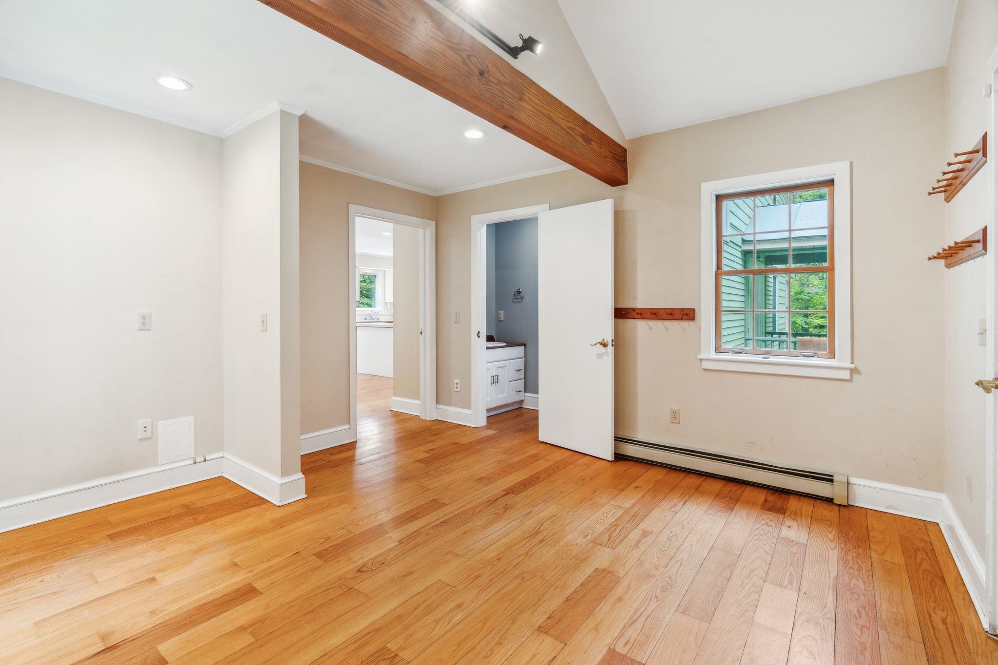1528 Beaver Meadow Road