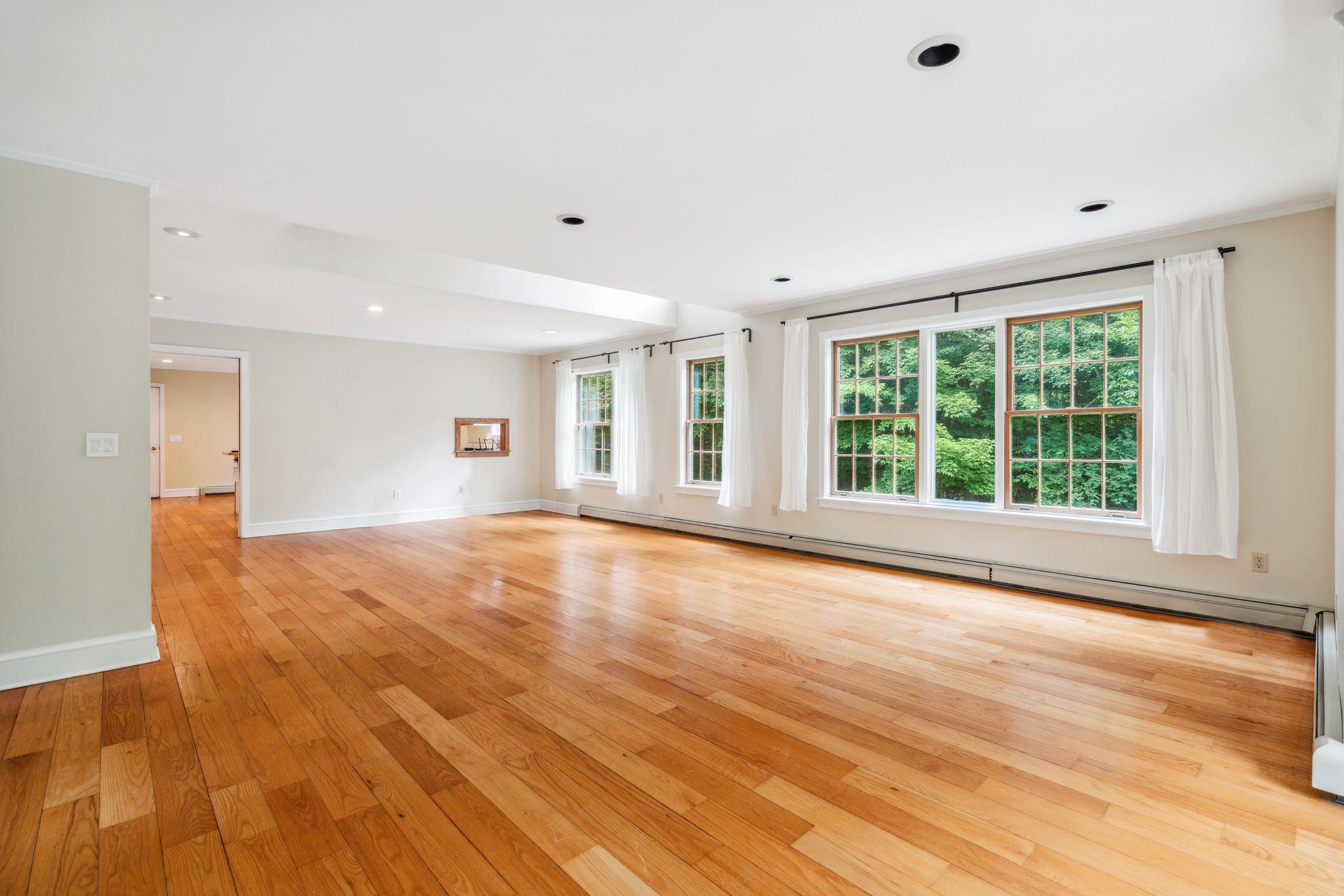 1528 Beaver Meadow Road